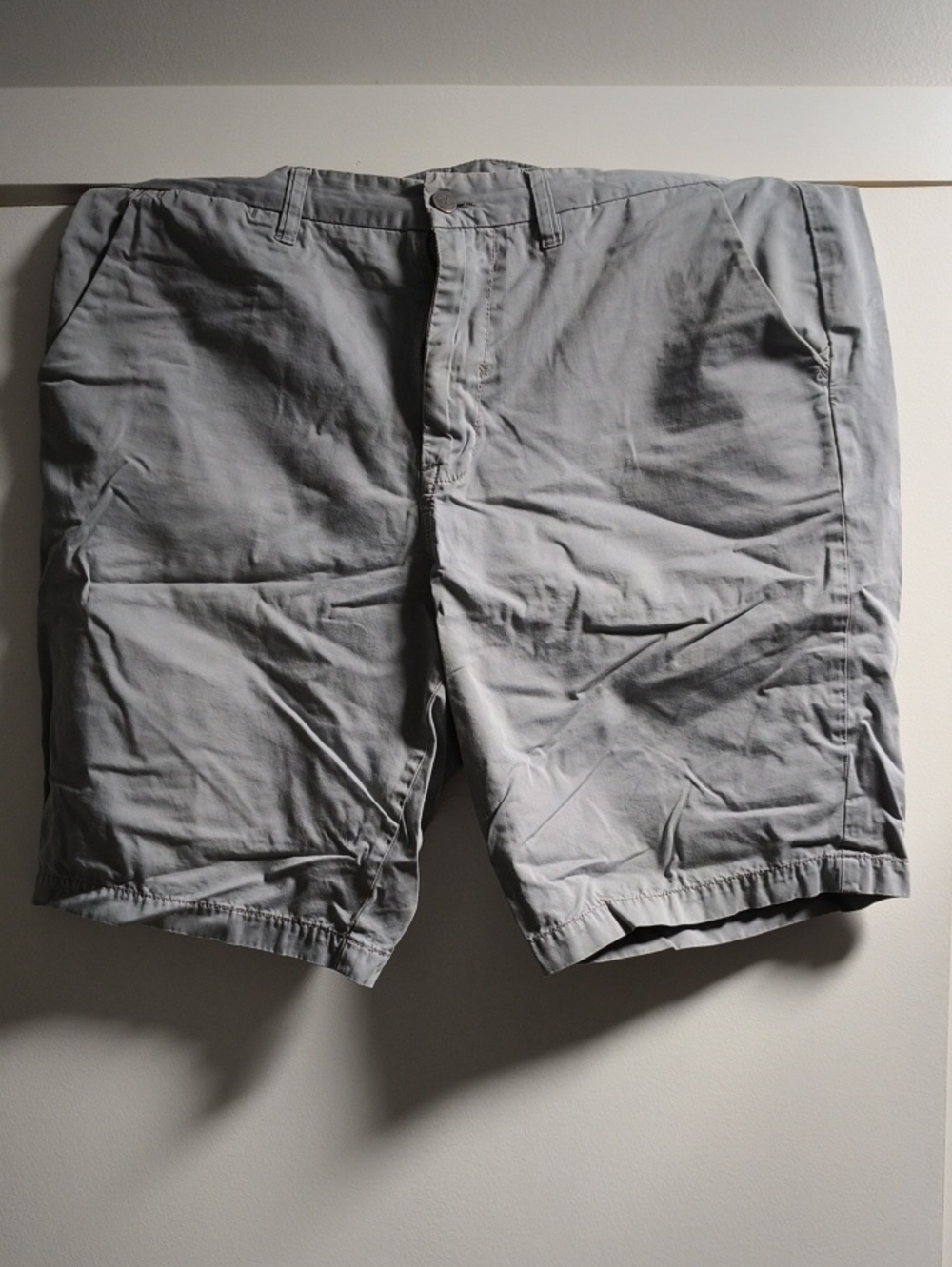 Calvin Klein Men's Casual Gray Chino Shorts